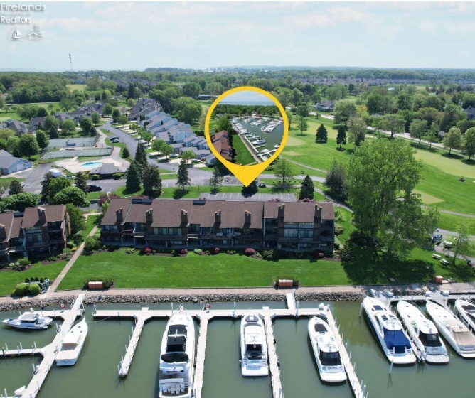 3088 Marina View Drive, Port Clinton, 43452, 2 Bedrooms Bedrooms, ,2 BathroomsBathrooms,Residential,For Sale,Marina View,20251774
