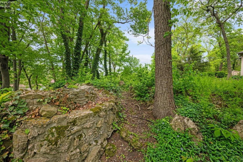 3535 High Point Lane, Port Clinton, 43452, 3 Bedrooms Bedrooms, ,3 BathroomsBathrooms,Residential,For Sale,High Point,20251604