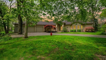 3535 High Point Lane, Port Clinton, 43452, 3 Bedrooms Bedrooms, ,3 BathroomsBathrooms,Residential,For Sale,High Point,20251604