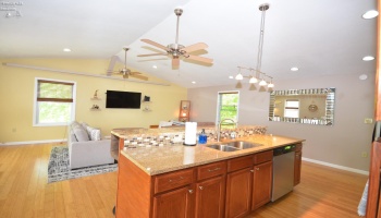 765 Riverside, Vermilion, 44089, 2 Bedrooms Bedrooms, ,1 BathroomBathrooms,Residential,For Sale,Riverside,20251804
