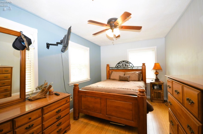 765 Riverside, Vermilion, 44089, 2 Bedrooms Bedrooms, ,1 BathroomBathrooms,Residential,For Sale,Riverside,20251804