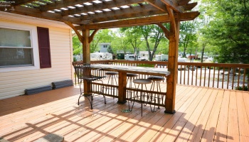 765 Riverside, Vermilion, 44089, 2 Bedrooms Bedrooms, ,1 BathroomBathrooms,Residential,For Sale,Riverside,20251804