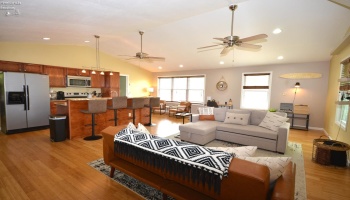 765 Riverside, Vermilion, 44089, 2 Bedrooms Bedrooms, ,1 BathroomBathrooms,Residential,For Sale,Riverside,20251804
