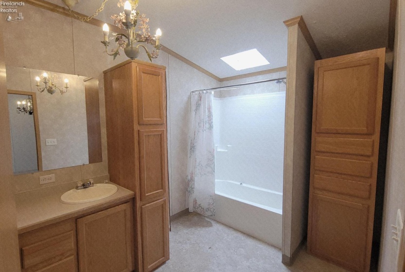 164 Morningside Drive, Port Clinton, 43452, 2 Bedrooms Bedrooms, ,2 BathroomsBathrooms,Residential,For Sale,Morningside,20251810