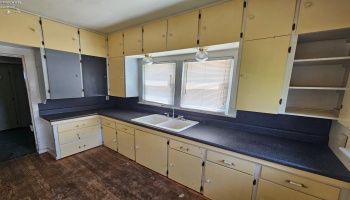 202 Duane Street, Clyde, 43410, 3 Bedrooms Bedrooms, ,1 BathroomBathrooms,Residential,For Sale,Duane,20251797 202 Duane Street, Clyde, 43410, 3 Bedrooms Bedrooms, ,1 BathroomBathrooms,Residential,For Sale,Duane,20251797