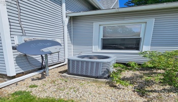 202 Duane Street, Clyde, 43410, 3 Bedrooms Bedrooms, ,1 BathroomBathrooms,Residential,For Sale,Duane,20251797 202 Duane Street, Clyde, 43410, 3 Bedrooms Bedrooms, ,1 BathroomBathrooms,Residential,For Sale,Duane,20251797