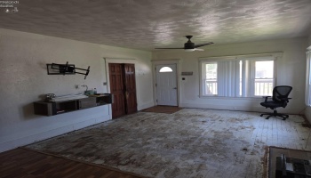 91 1st Avenue, Tiffin, 44883, 6 Bedrooms Bedrooms, ,2 BathroomsBathrooms,Residential,For Sale,1st,20251678
