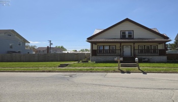 91 1st Avenue, Tiffin, 44883, 6 Bedrooms Bedrooms, ,2 BathroomsBathrooms,Residential,For Sale,1st,20251678