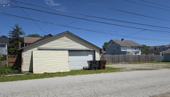 91 1st Avenue, Tiffin, 44883, 6 Bedrooms Bedrooms, ,2 BathroomsBathrooms,Residential,For Sale,1st,20251678