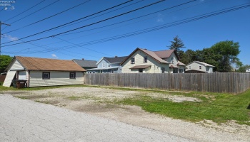 91 1st Avenue, Tiffin, 44883, 6 Bedrooms Bedrooms, ,2 BathroomsBathrooms,Residential,For Sale,1st,20251678