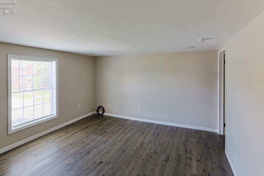 108 Spring Street, Willard, 44890, ,Multiple Units,For Sale,Spring,20251718