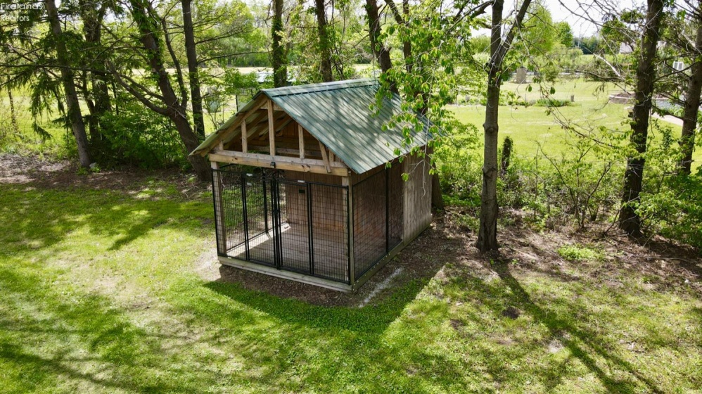 Chicken coop/ outside animal housing
