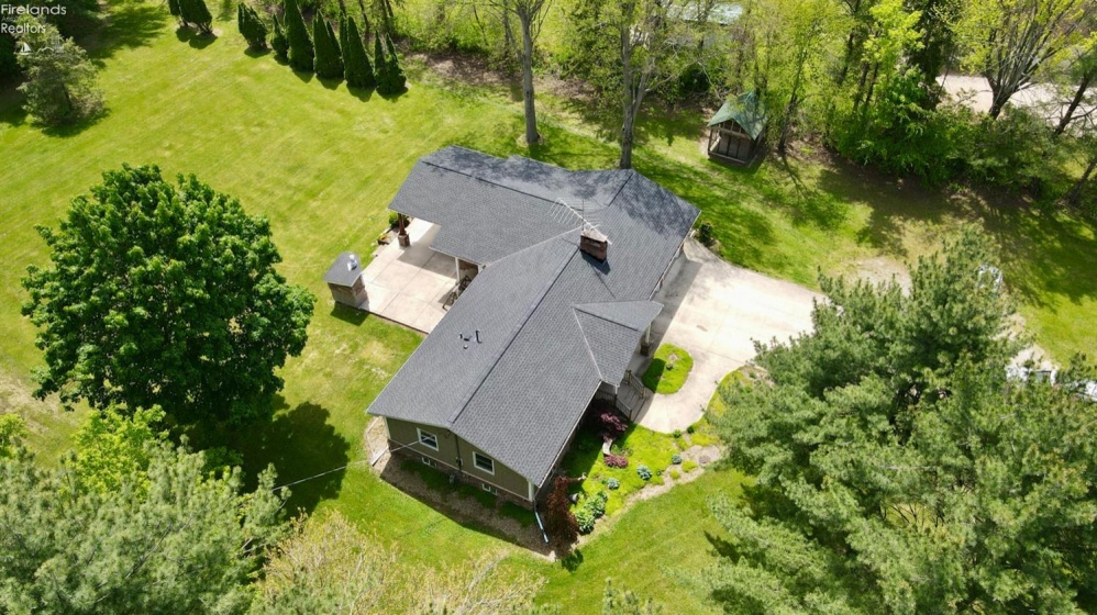 10208 River Road, Huron, 44839, 5 Bedrooms Bedrooms, ,2 BathroomsBathrooms,Residential,For Sale,River,20251759