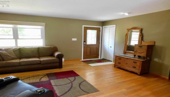 10208 River Road, Huron, 44839, 5 Bedrooms Bedrooms, ,2 BathroomsBathrooms,Residential,For Sale,River,20251759