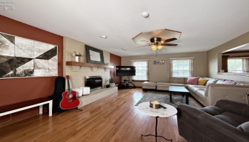 38 Tecumseh Trail, Tiffin, 44883, 4 Bedrooms Bedrooms, ,3 BathroomsBathrooms,Residential,For Sale,Tecumseh,20251789