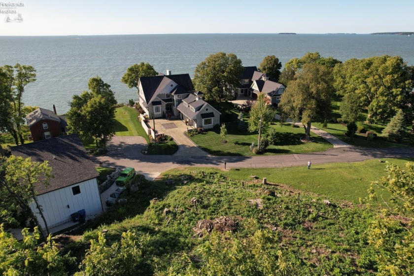 4264 Cliff, Port Clinton, 43452, ,Land,For Sale,Cliff,20251830
