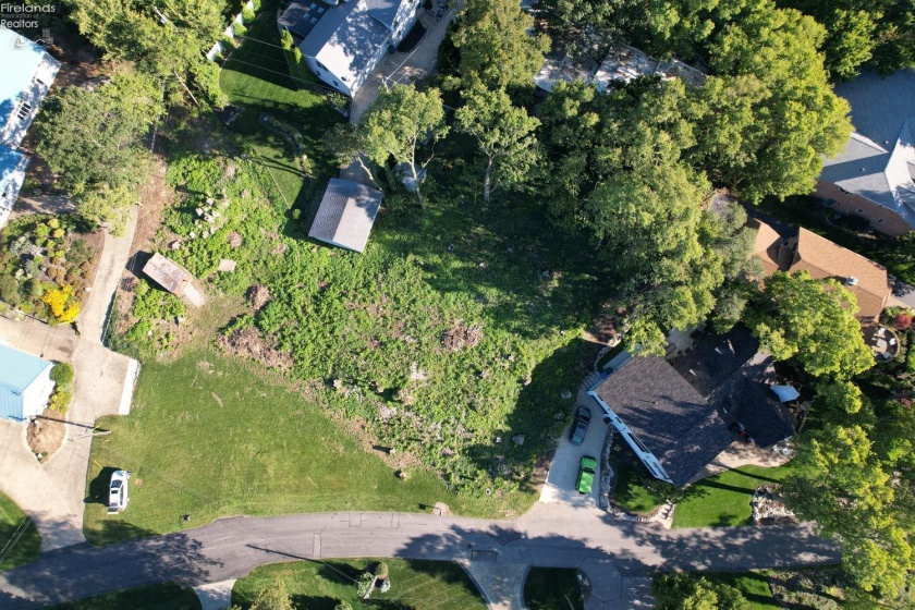 4264 Cliff, Port Clinton, 43452, ,Land,For Sale,Cliff,20251830
