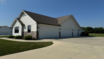 37 Briarcrest, Norwalk, 44857, 3 Bedrooms Bedrooms, ,3 BathroomsBathrooms,Residential For Lease,For Lease,Briarcrest,20251831