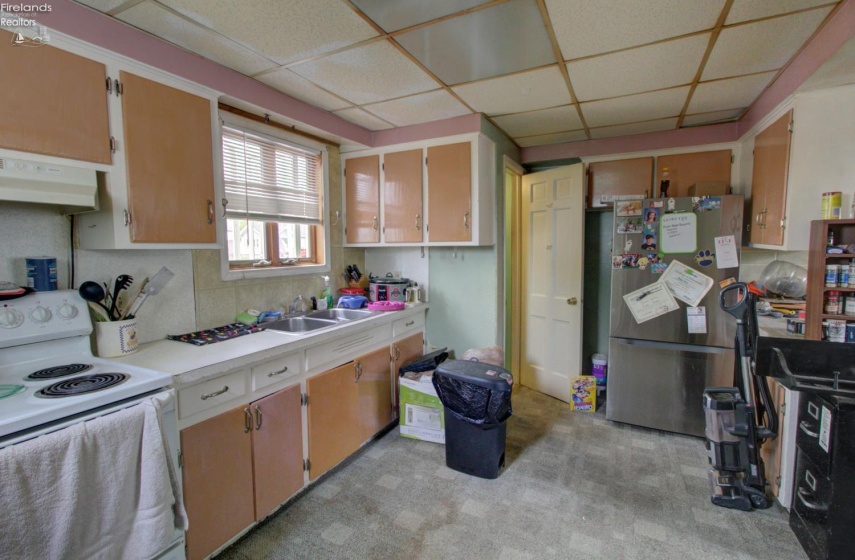 6927 Wildacre Road, Curtice, 43412, 3 Bedrooms Bedrooms, ,2 BathroomsBathrooms,Residential,For Sale,Wildacre,20251812