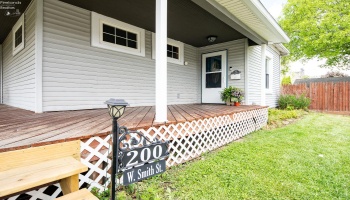 200 West Smith Street, Gibsonburg, 43431, 4 Bedrooms Bedrooms, ,2 BathroomsBathrooms,Residential,For Sale,West Smith Street,20251665 200 West Smith Street, Gibsonburg, 43431, 4 Bedrooms Bedrooms, ,2 BathroomsBathrooms,Residential,For Sale,West Smith Street,20251665