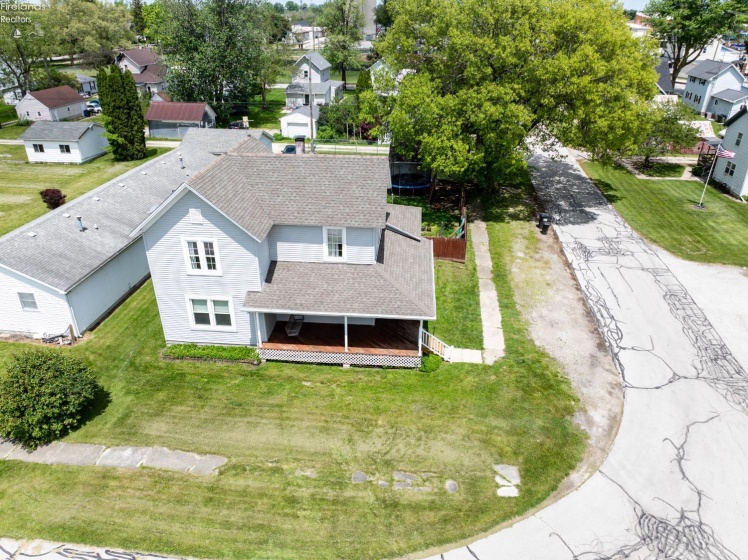 200 West Smith Street, Gibsonburg, 43431, 4 Bedrooms Bedrooms, ,2 BathroomsBathrooms,Residential,For Sale,West Smith Street,20251665