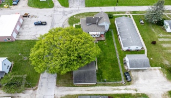 200 West Smith Street, Gibsonburg, 43431, 4 Bedrooms Bedrooms, ,2 BathroomsBathrooms,Residential,For Sale,West Smith Street,20251665 200 West Smith Street, Gibsonburg, 43431, 4 Bedrooms Bedrooms, ,2 BathroomsBathrooms,Residential,For Sale,West Smith Street,20251665