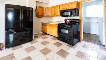 200 West Smith Street, Gibsonburg, 43431, 4 Bedrooms Bedrooms, ,2 BathroomsBathrooms,Residential,For Sale,West Smith Street,20251665 200 West Smith Street, Gibsonburg, 43431, 4 Bedrooms Bedrooms, ,2 BathroomsBathrooms,Residential,For Sale,West Smith Street,20251665