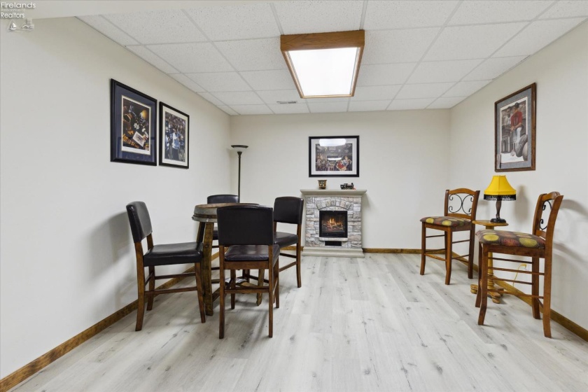 16782 Moline Martin Road, Graytown, 43432, 3 Bedrooms Bedrooms, ,3 BathroomsBathrooms,Residential,For Sale,Moline Martin,20251834