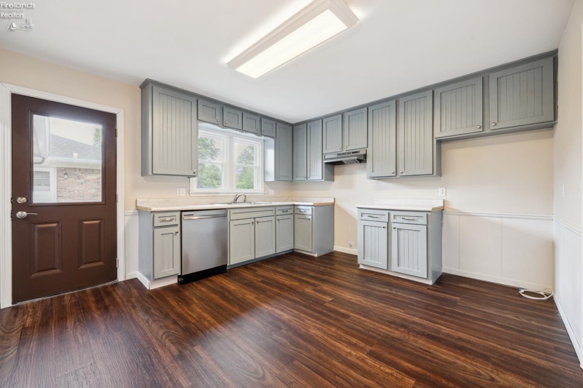 2730 Eastvale Avenue, Oregon, 43616, 3 Bedrooms Bedrooms, ,3 BathroomsBathrooms,Residential,For Sale,Eastvale,20251748