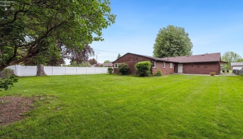 2730 Eastvale Avenue, Oregon, 43616, 3 Bedrooms Bedrooms, ,3 BathroomsBathrooms,Residential,For Sale,Eastvale,20251748