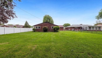 2730 Eastvale Avenue, Oregon, 43616, 3 Bedrooms Bedrooms, ,3 BathroomsBathrooms,Residential,For Sale,Eastvale,20251748