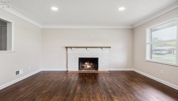 2730 Eastvale Avenue, Oregon, 43616, 3 Bedrooms Bedrooms, ,3 BathroomsBathrooms,Residential,For Sale,Eastvale,20251748