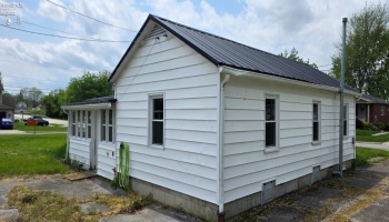 1037 Fishlock Avenue, Findlay, 45840, 2 Bedrooms Bedrooms, ,1 BathroomBathrooms,Residential,For Sale,Fishlock,20251801 1037 Fishlock Avenue, Findlay, 45840, 2 Bedrooms Bedrooms, ,1 BathroomBathrooms,Residential,For Sale,Fishlock,20251801