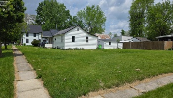 1037 Fishlock Avenue, Findlay, 45840, 2 Bedrooms Bedrooms, ,1 BathroomBathrooms,Residential,For Sale,Fishlock,20251801 1037 Fishlock Avenue, Findlay, 45840, 2 Bedrooms Bedrooms, ,1 BathroomBathrooms,Residential,For Sale,Fishlock,20251801