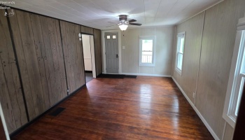 1037 Fishlock Avenue, Findlay, 45840, 2 Bedrooms Bedrooms, ,1 BathroomBathrooms,Residential,For Sale,Fishlock,20251801 1037 Fishlock Avenue, Findlay, 45840, 2 Bedrooms Bedrooms, ,1 BathroomBathrooms,Residential,For Sale,Fishlock,20251801