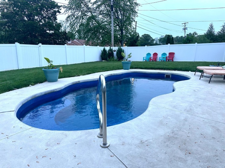 1432 River Drive, Fremont, 43420, 3 Bedrooms Bedrooms, ,2 BathroomsBathrooms,Residential,For Sale,River,20251823