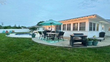 1432 River Drive, Fremont, 43420, 3 Bedrooms Bedrooms, ,2 BathroomsBathrooms,Residential,For Sale,River,20251823 1432 River Drive, Fremont, 43420, 3 Bedrooms Bedrooms, ,2 BathroomsBathrooms,Residential,For Sale,River,20251823