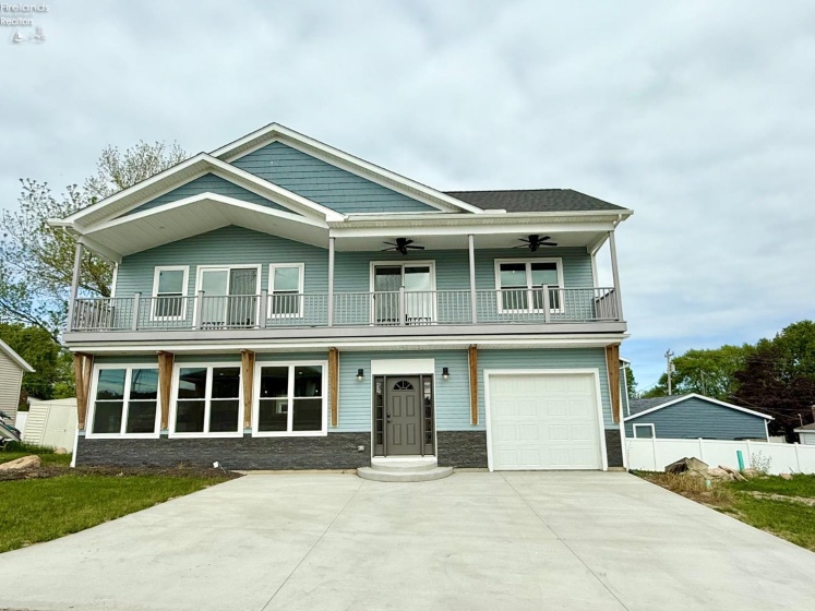 10556 Bayshore Road, Marblehead, 43440, 4 Bedrooms Bedrooms, ,3 BathroomsBathrooms,Residential,For Sale,Bayshore,20251850