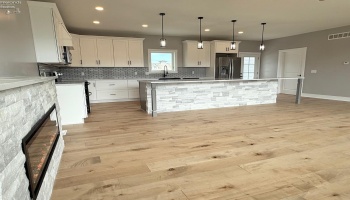 10556 Bayshore Road, Marblehead, 43440, 4 Bedrooms Bedrooms, ,3 BathroomsBathrooms,Residential,For Sale,Bayshore,20251850
