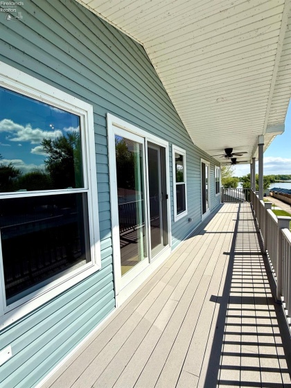10556 Bayshore Road, Marblehead, 43440, 4 Bedrooms Bedrooms, ,3 BathroomsBathrooms,Residential,For Sale,Bayshore,20251850