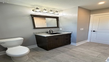 10556 Bayshore Road, Marblehead, 43440, 4 Bedrooms Bedrooms, ,3 BathroomsBathrooms,Residential,For Sale,Bayshore,20251850