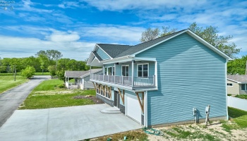 10556 Bayshore Road, Marblehead, 43440, 4 Bedrooms Bedrooms, ,3 BathroomsBathrooms,Residential,For Sale,Bayshore,20251850