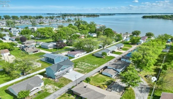 10556 Bayshore Road, Marblehead, 43440, 4 Bedrooms Bedrooms, ,3 BathroomsBathrooms,Residential,For Sale,Bayshore,20251850