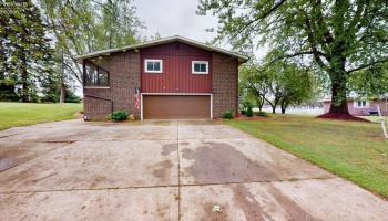 1875 State Route 101, Clyde, 43410, 3 Bedrooms Bedrooms, ,3 BathroomsBathrooms,Residential,For Sale,State Route 101,20251699