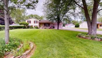 790 Sunny Acres Drive, Fremont, 43420, 3 Bedrooms Bedrooms, ,2 BathroomsBathrooms,Residential,For Sale,Sunny Acres Drive,20251781