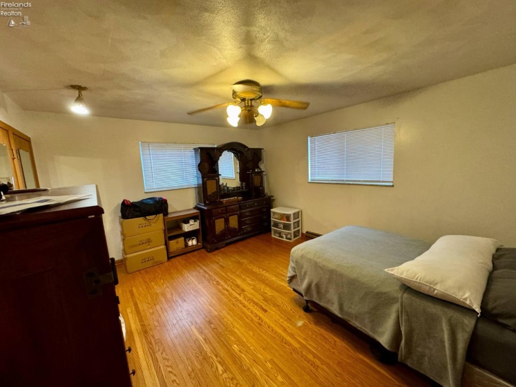104 Wood Street, Fremont, 43420, 3 Bedrooms Bedrooms, ,3 BathroomsBathrooms,Residential,For Sale,Wood,20251816
