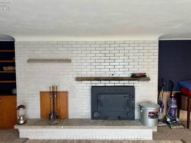 104 Wood Street, Fremont, 43420, 3 Bedrooms Bedrooms, ,3 BathroomsBathrooms,Residential,For Sale,Wood,20251816
