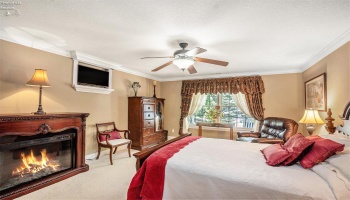 Owner Suite bedroom