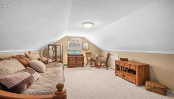 Upstairs bonus room
