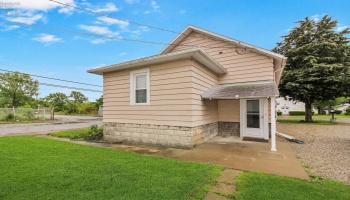 1515 3rd Street, Port Clinton, 43452, 3 Bedrooms Bedrooms, ,1 BathroomBathrooms,Residential,For Sale,3rd,20251879